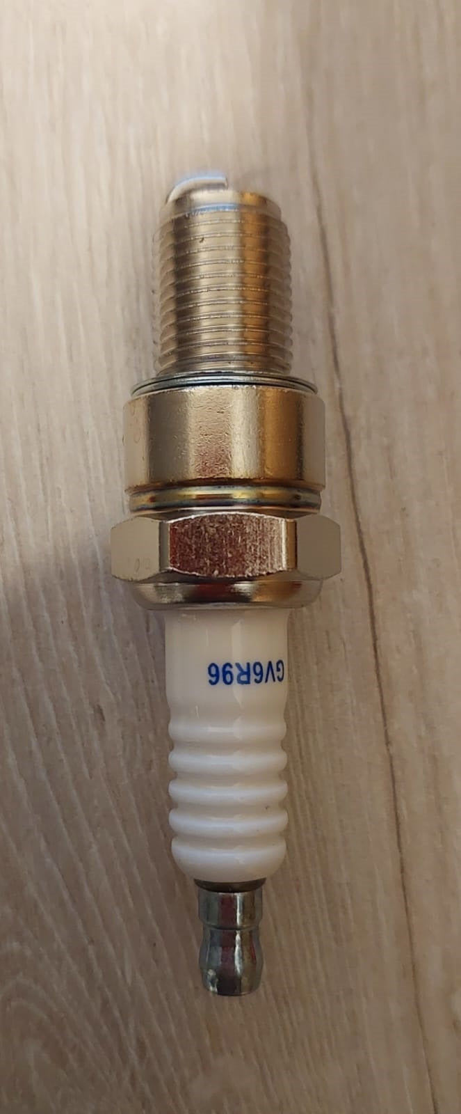 Kit 4x Gm Chevrolet Corsa 1.0 Gauss Spark Plugs.