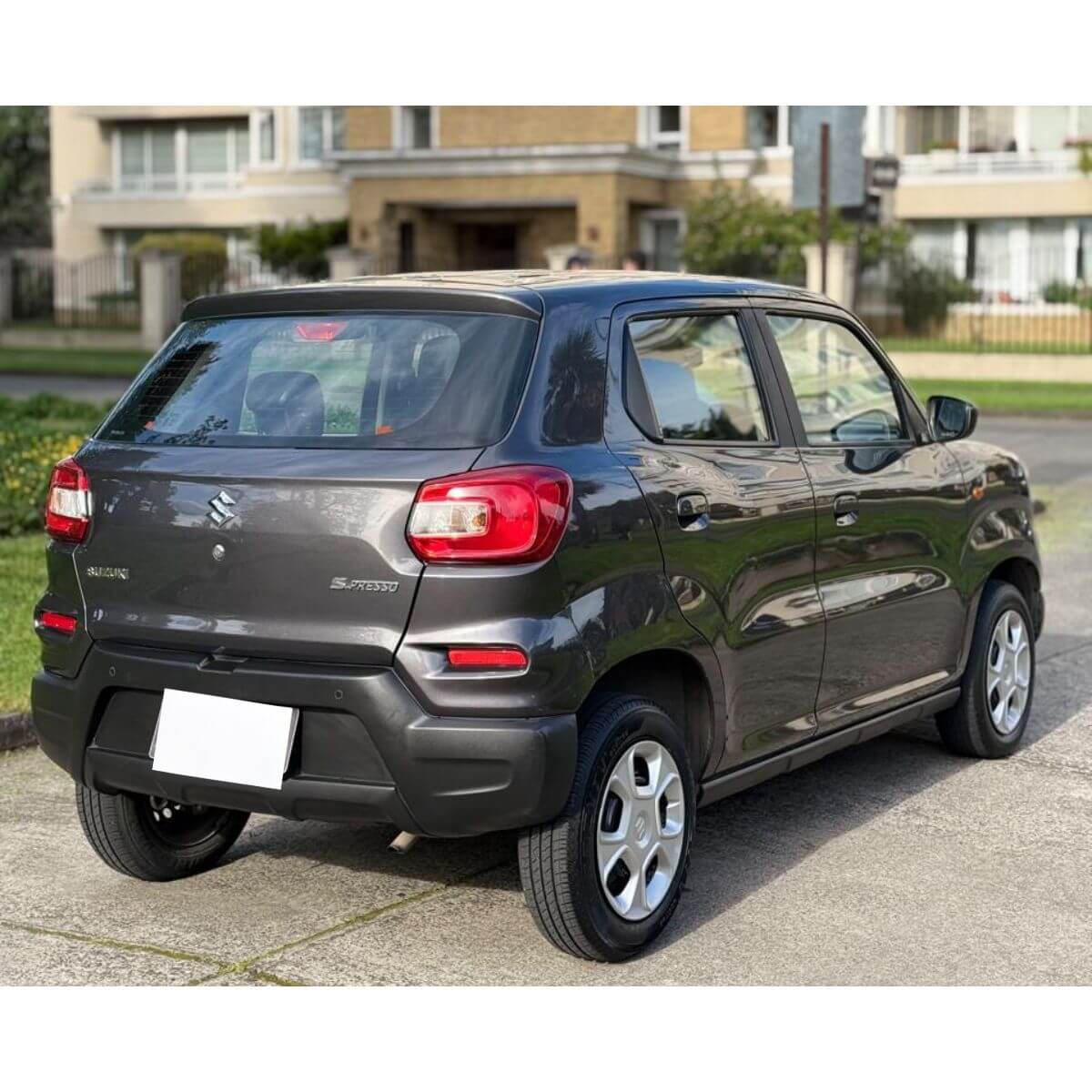 Suzuki SPRESSO 2022