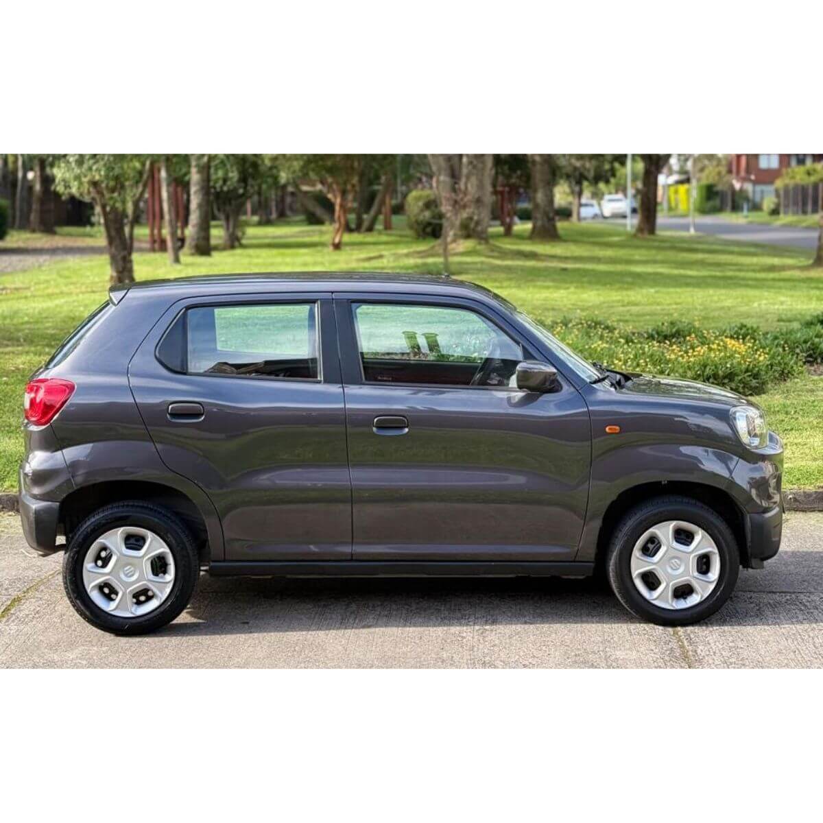 Suzuki SPRESSO 2022